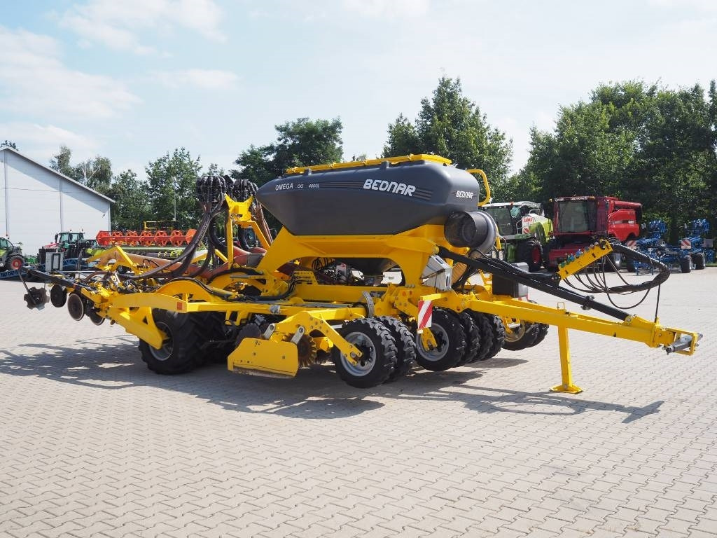 Bednar OMEGA OO 4000L - מקדחת זריעה משולבת: תמונה 5 Bednar OMEGA OO 4000L - מקדחת זריעה משולבת: תמונה 5