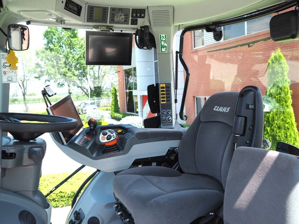 Claas Axion 920 CMATIC, GPS, CEMIS 1200, PTO - טרקטור חקלאי: תמונה 5 Claas Axion 920 CMATIC, GPS, CEMIS 1200, PTO - טרקטור חקלאי: תמונה 5