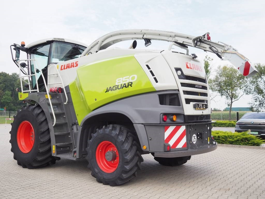 Claas Jaguar 850 4WD - מקצרת מספוא: תמונה 2 Claas Jaguar 850 4WD - מקצרת מספוא: תמונה 2