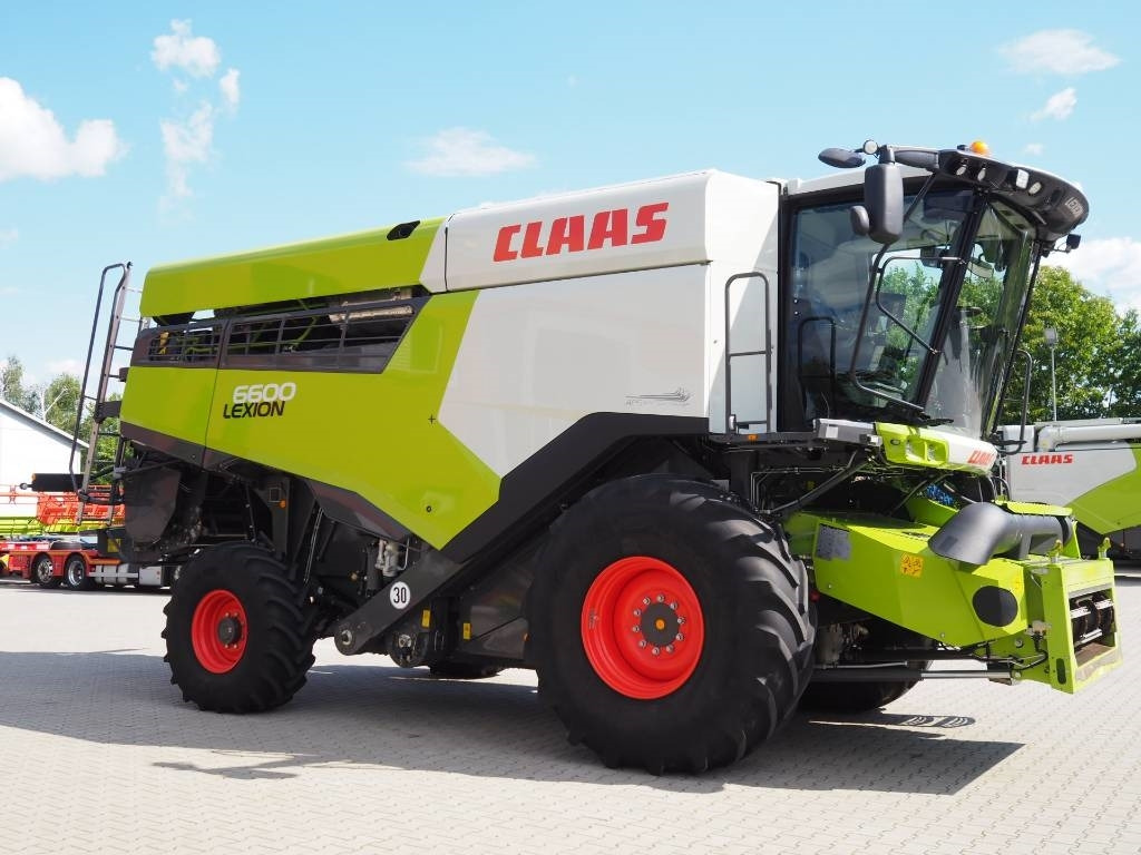 Claas Lexion 6600 + V680 - מקצרת קומבינה: תמונה 4 Claas Lexion 6600 + V680 - מקצרת קומבינה: תמונה 4