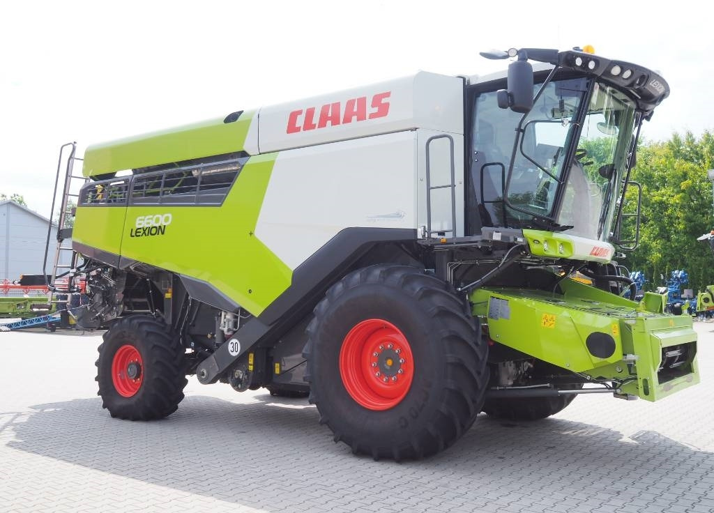 Claas Lexion 6600 + V770 - מקצרת קומבינה: תמונה 4 Claas Lexion 6600 + V770 - מקצרת קומבינה: תמונה 4