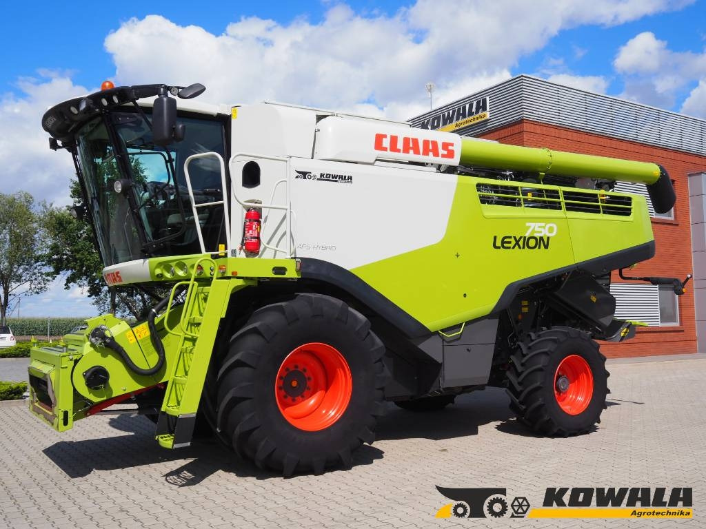 Claas Lexion 750 GPS + V770 - מקצרת קומבינה: תמונה 1 Claas Lexion 750 GPS + V770 - מקצרת קומבינה: תמונה 1