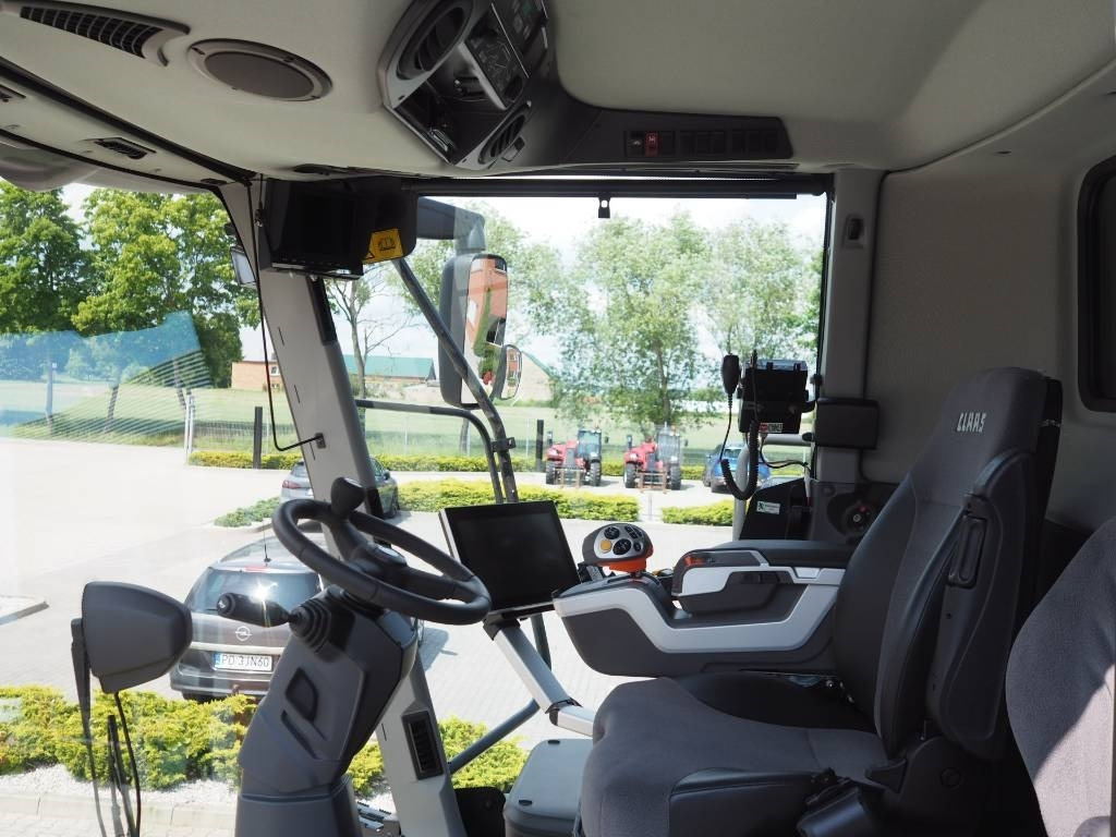 Claas Lexion 7500 + V930 - מקצרת קומבינה: תמונה 5 Claas Lexion 7500 + V930 - מקצרת קומבינה: תמונה 5