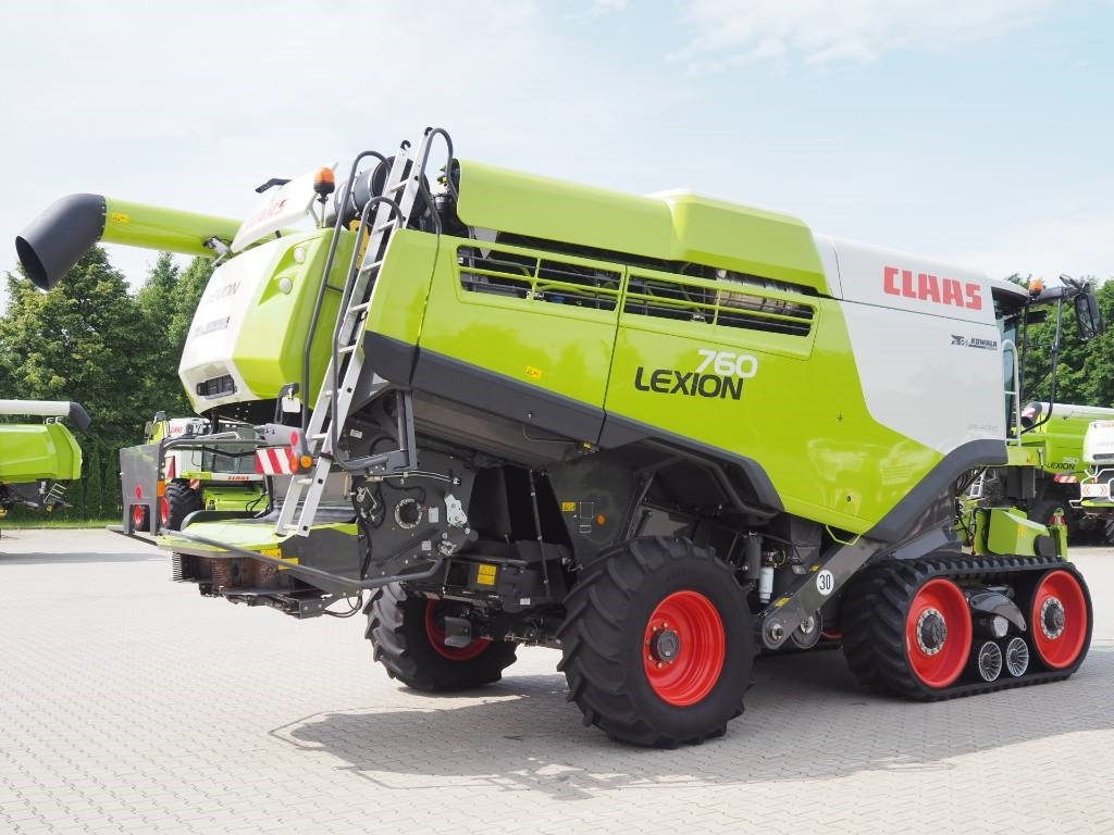 Claas Lexion 760TT + V930 - מקצרת קומבינה: תמונה 3 Claas Lexion 760TT + V930 - מקצרת קומבינה: תמונה 3