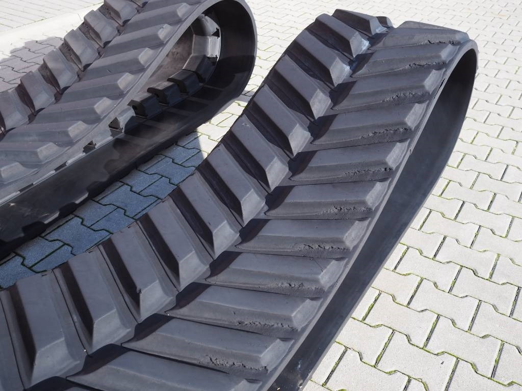 Claas Lexion Terra Trac 635 mm 25" Rubber belt / track - רצועה עבור מכונה חקלאית: תמונה 5 Claas Lexion Terra Trac 635 mm 25" Rubber belt / track - רצועה עבור מכונה חקלאית: תמונה 5