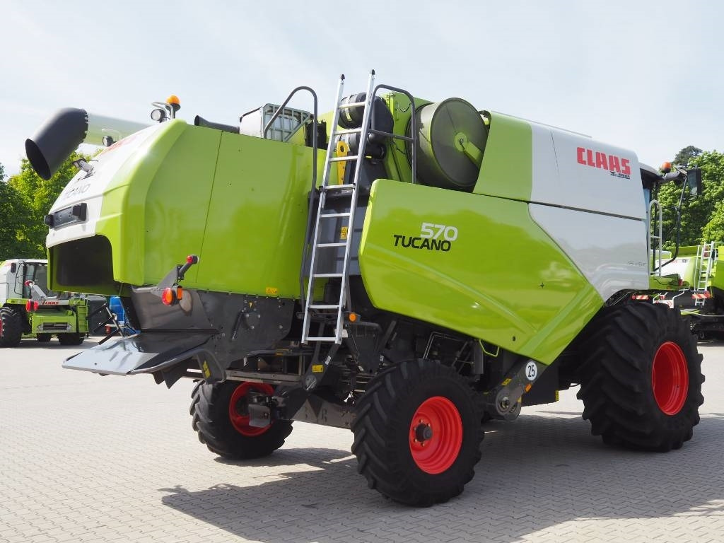 Claas Tucano 570 + V770 - מקצרת קומבינה: תמונה 3 Claas Tucano 570 + V770 - מקצרת קומבינה: תמונה 3