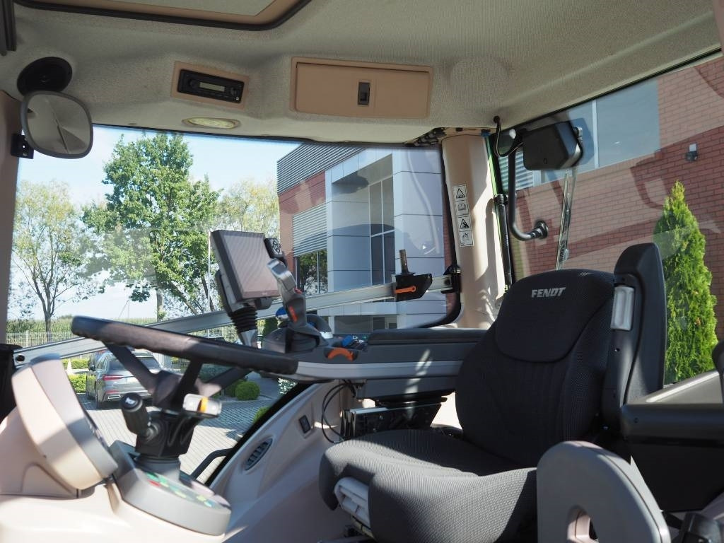 Fendt 828 Vario S4 ProfiPlus, GPS - טרקטור חקלאי: תמונה 5 Fendt 828 Vario S4 ProfiPlus, GPS - טרקטור חקלאי: תמונה 5