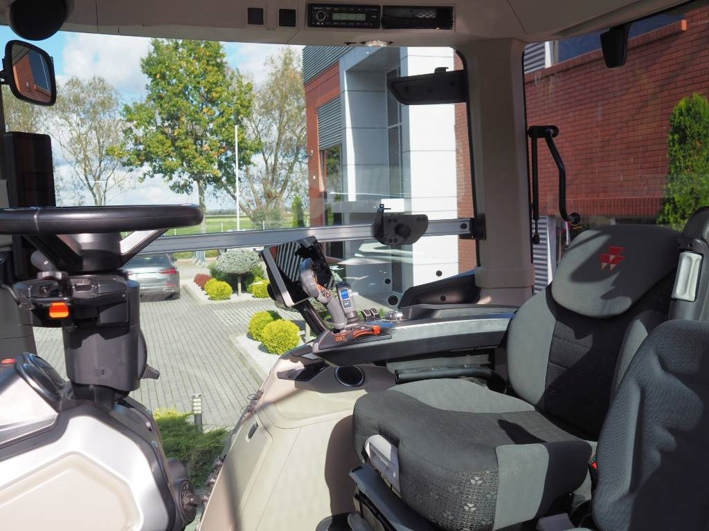 Massey Ferguson 8S.225 Dyna-7, GPS - טרקטור חקלאי: תמונה 5 Massey Ferguson 8S.225 Dyna-7, GPS - טרקטור חקלאי: תמונה 5