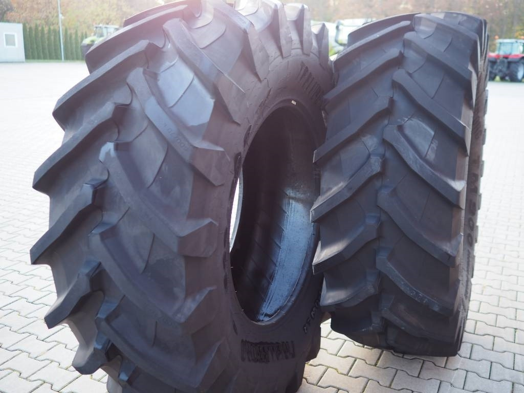 Trelleborg TM 900 600/70 R34 - צמיג עבור מכונה חקלאית: תמונה 5 Trelleborg TM 900 600/70 R34 - צמיג עבור מכונה חקלאית: תמונה 5