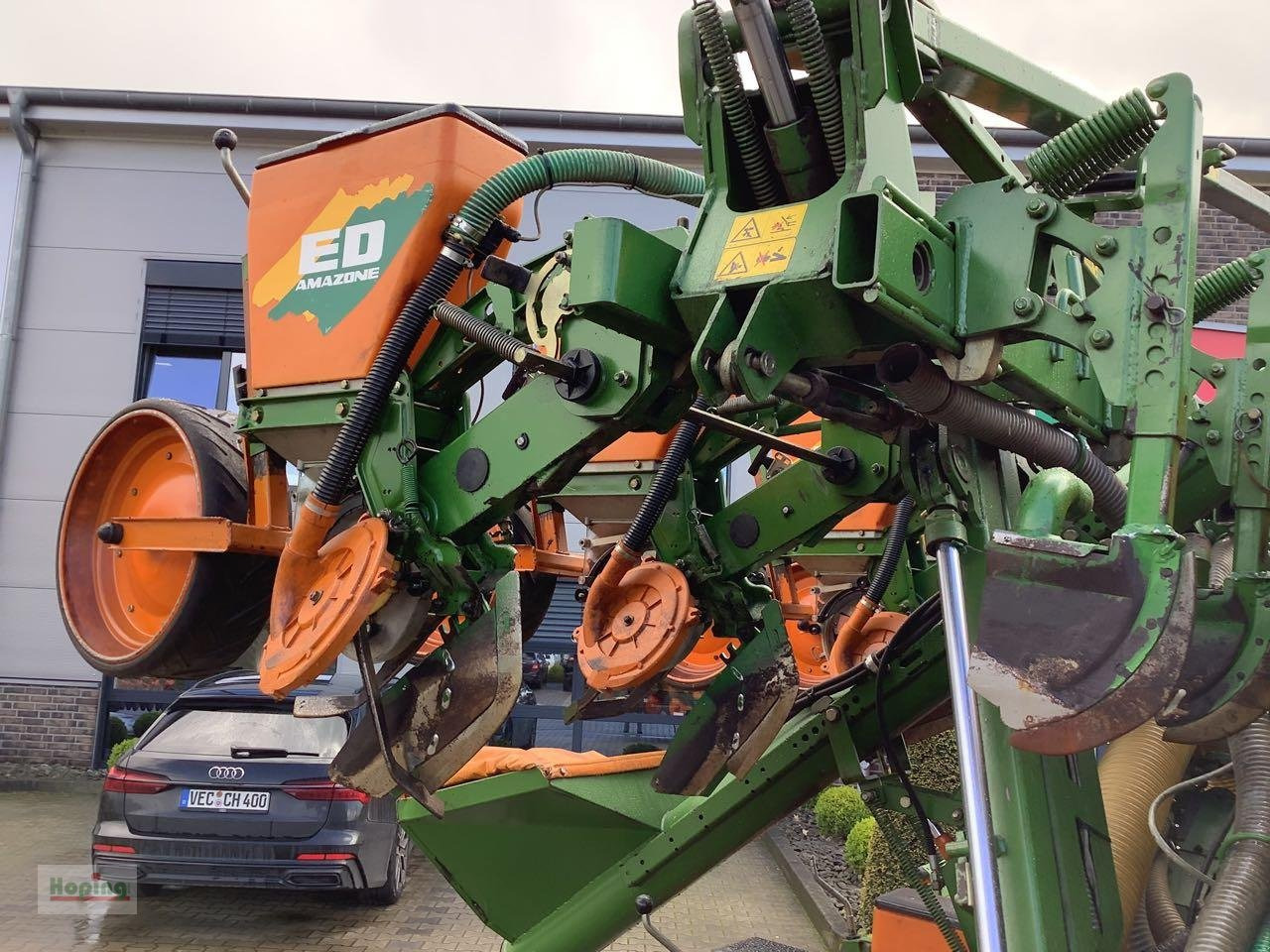 Amazone ED601K - מכונת זריעה מדויקת: תמונה 2 Amazone ED601K - מכונת זריעה מדויקת: תמונה 2