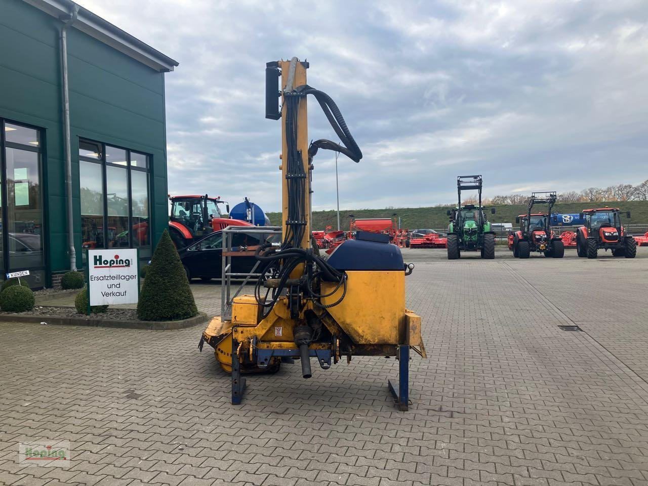 Bomford Turner - מכסחת זרוע: תמונה 3 Bomford Turner - מכסחת זרוע: תמונה 3