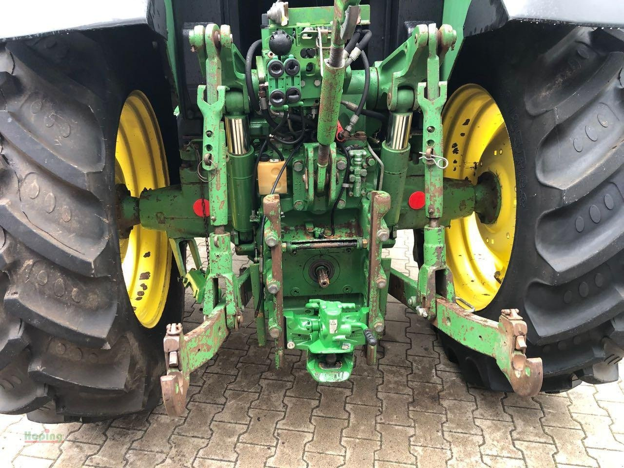 טרקטור חקלאי John Deere 6800: תמונה 10