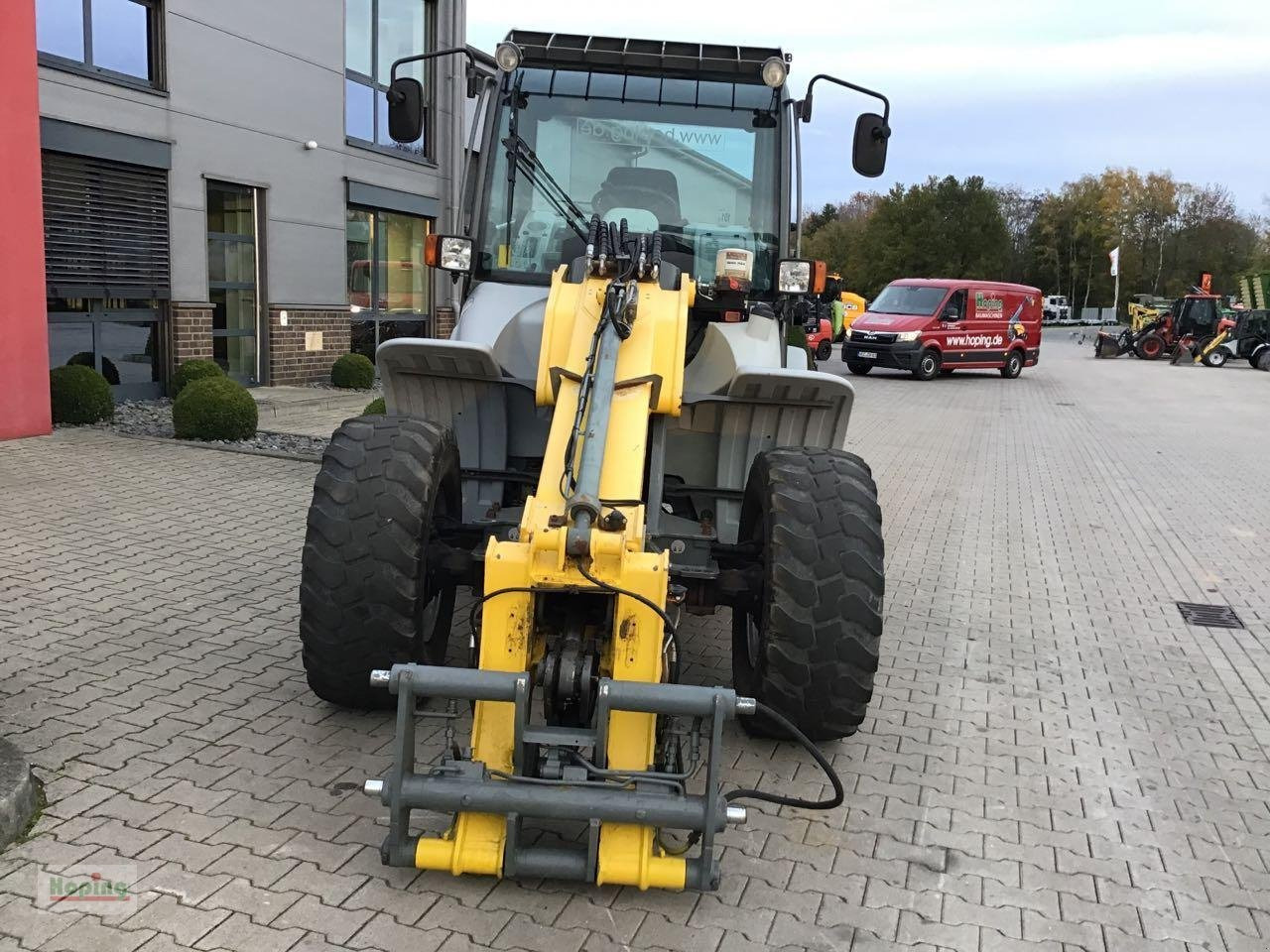 Kramer 680T - מעמיס גלגלים: תמונה 2 Kramer 680T - מעמיס גלגלים: תמונה 2