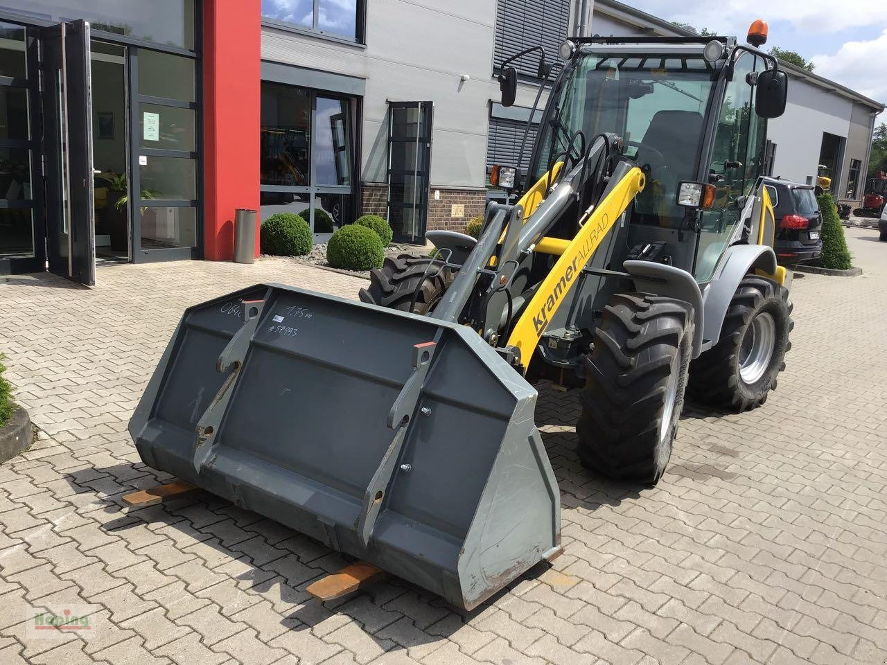 Kramer 750 - מעמיס גלגלים: תמונה 3 Kramer 750 - מעמיס גלגלים: תמונה 3