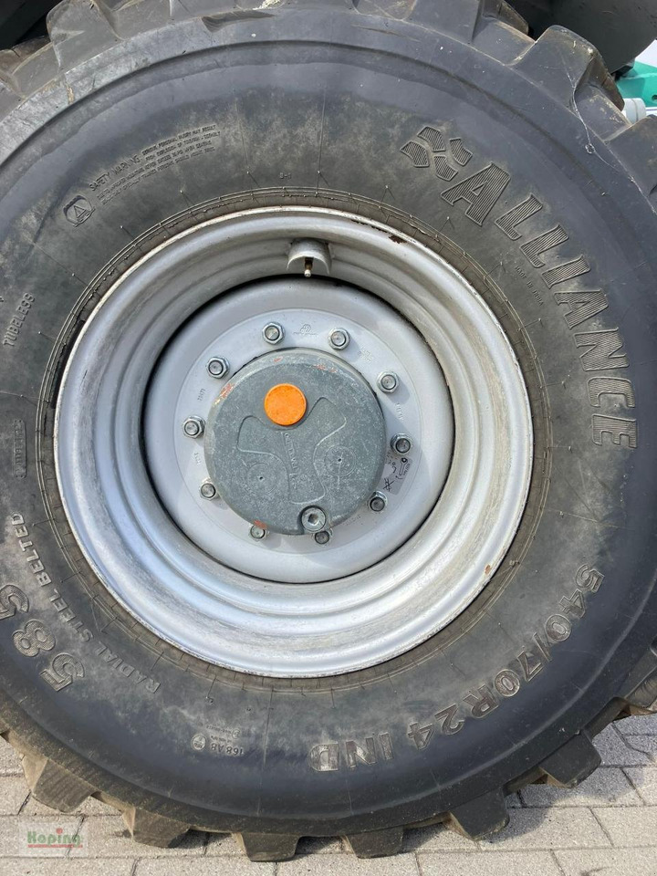 Kramer KL60.8L - מעמיס גלגלים: תמונה 4 Kramer KL60.8L - מעמיס גלגלים: תמונה 4