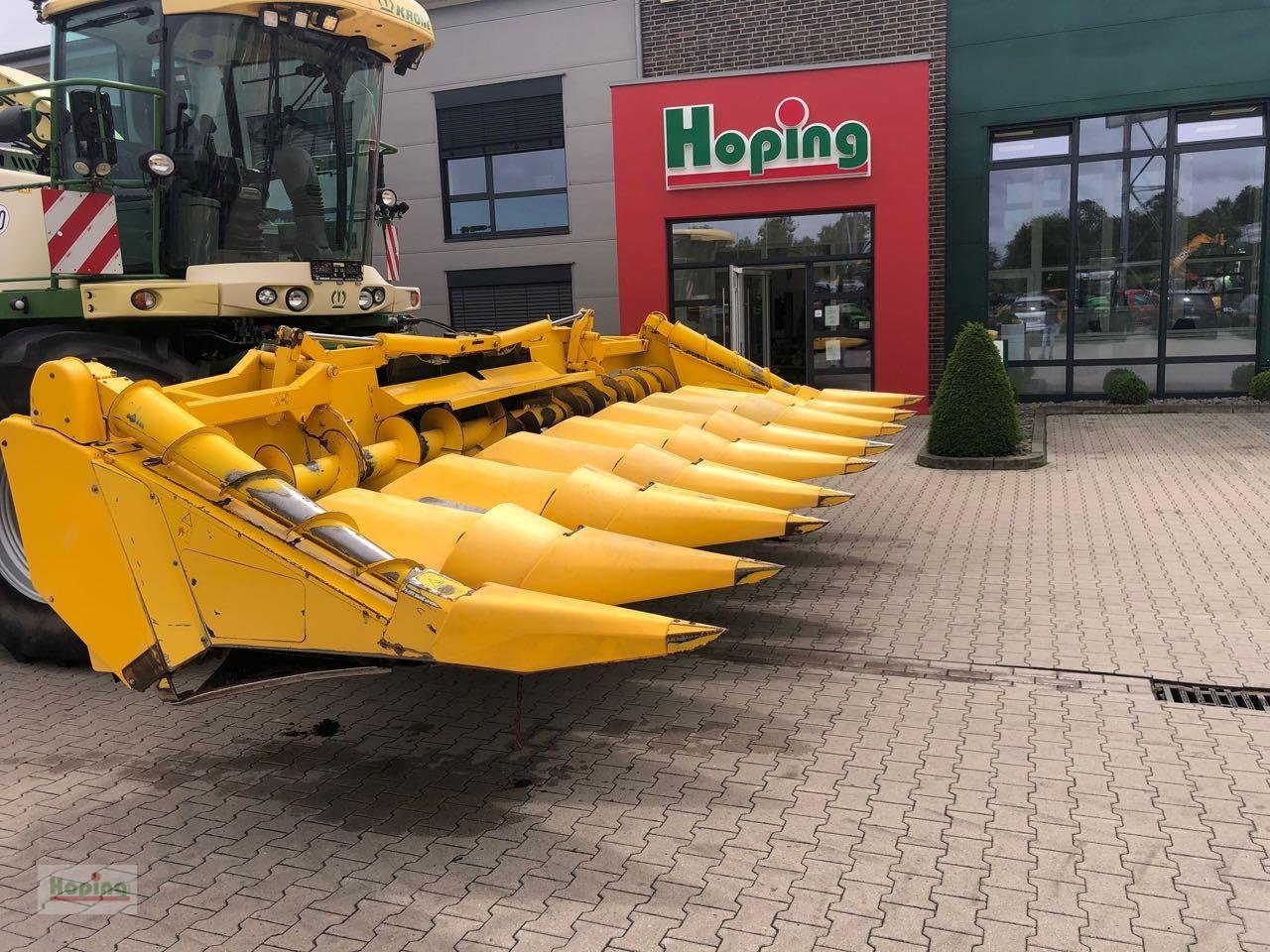 New Holland MF875W - ראש תירס: תמונה 1 New Holland MF875W - ראש תירס: תמונה 1