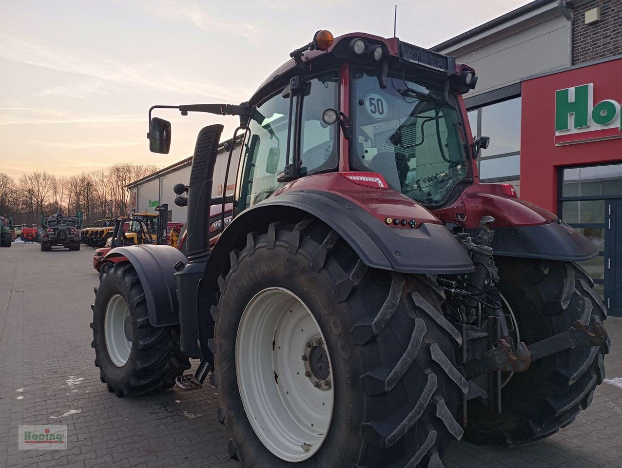 Valtra T 154 V - טרקטור חקלאי: תמונה 4 Valtra T 154 V - טרקטור חקלאי: תמונה 4