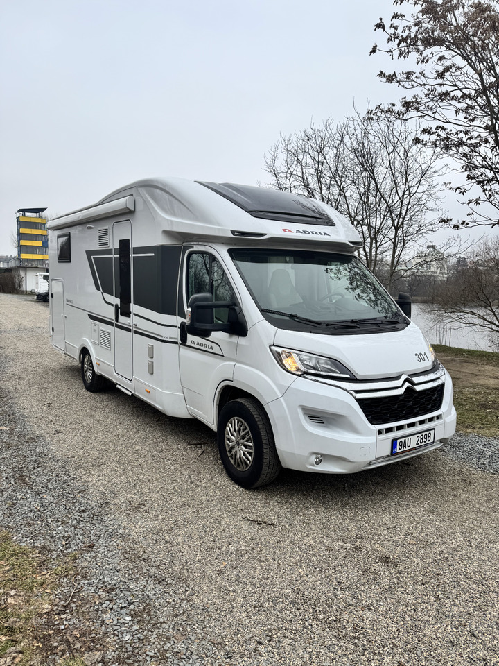 Adria Matrix M 670 SL - קרוואן: תמונה 2 Adria Matrix M 670 SL - קרוואן: תמונה 2