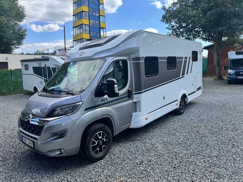 CARADO T447 PRO+ , camera, radio, awning, bike holder, LPG, ALU - רכב ממונע חצי-משולב: תמונה 2 CARADO T447 PRO+ , camera, radio, awning, bike holder, LPG, ALU - רכב ממונע חצי-משולב: תמונה 2