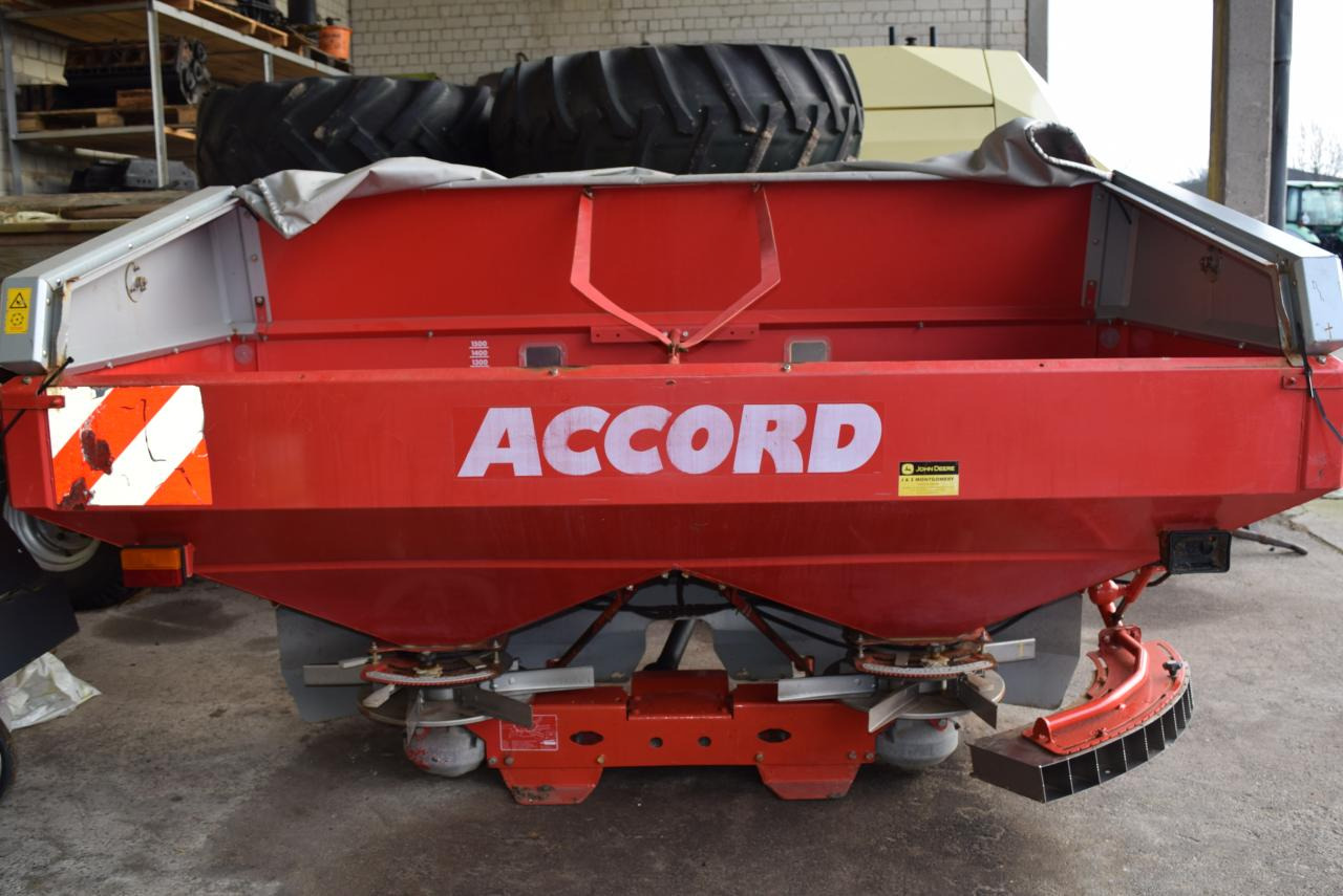 Accord Exacta-HL - מפזרת דשן: תמונה 1 Accord Exacta-HL - מפזרת דשן: תמונה 1