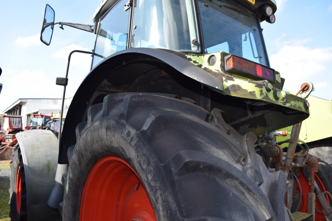 CLAAS Ares 697 ATZ - טרקטור חקלאי: תמונה 4 CLAAS Ares 697 ATZ - טרקטור חקלאי: תמונה 4