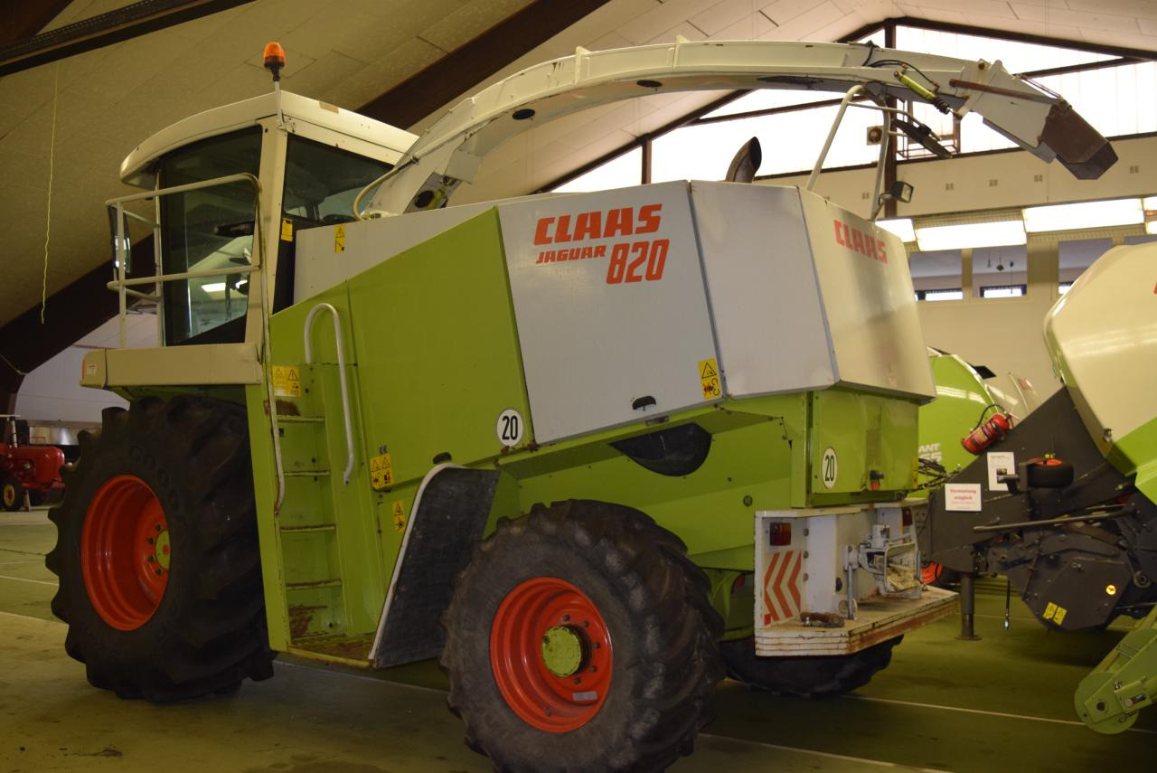 CLAAS Jaguar 820 - מקצרת מספוא: תמונה 4 CLAAS Jaguar 820 - מקצרת מספוא: תמונה 4