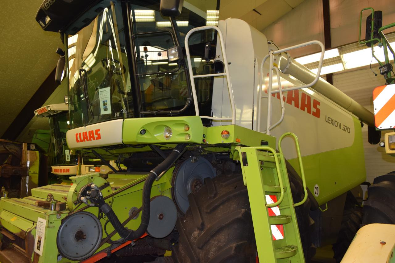 CLAAS Lexion 570 *3-D* *4x4* - מקצרת קומבינה: תמונה 2 CLAAS Lexion 570 *3-D* *4x4* - מקצרת קומבינה: תמונה 2