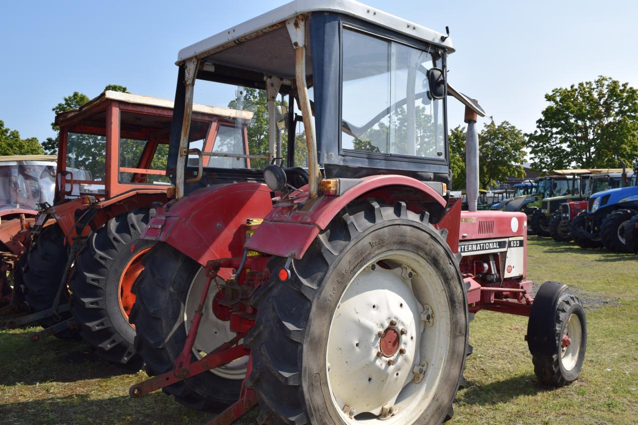 Case-IH 733 - טרקטור חקלאי: תמונה 4 Case-IH 733 - טרקטור חקלאי: תמונה 4
