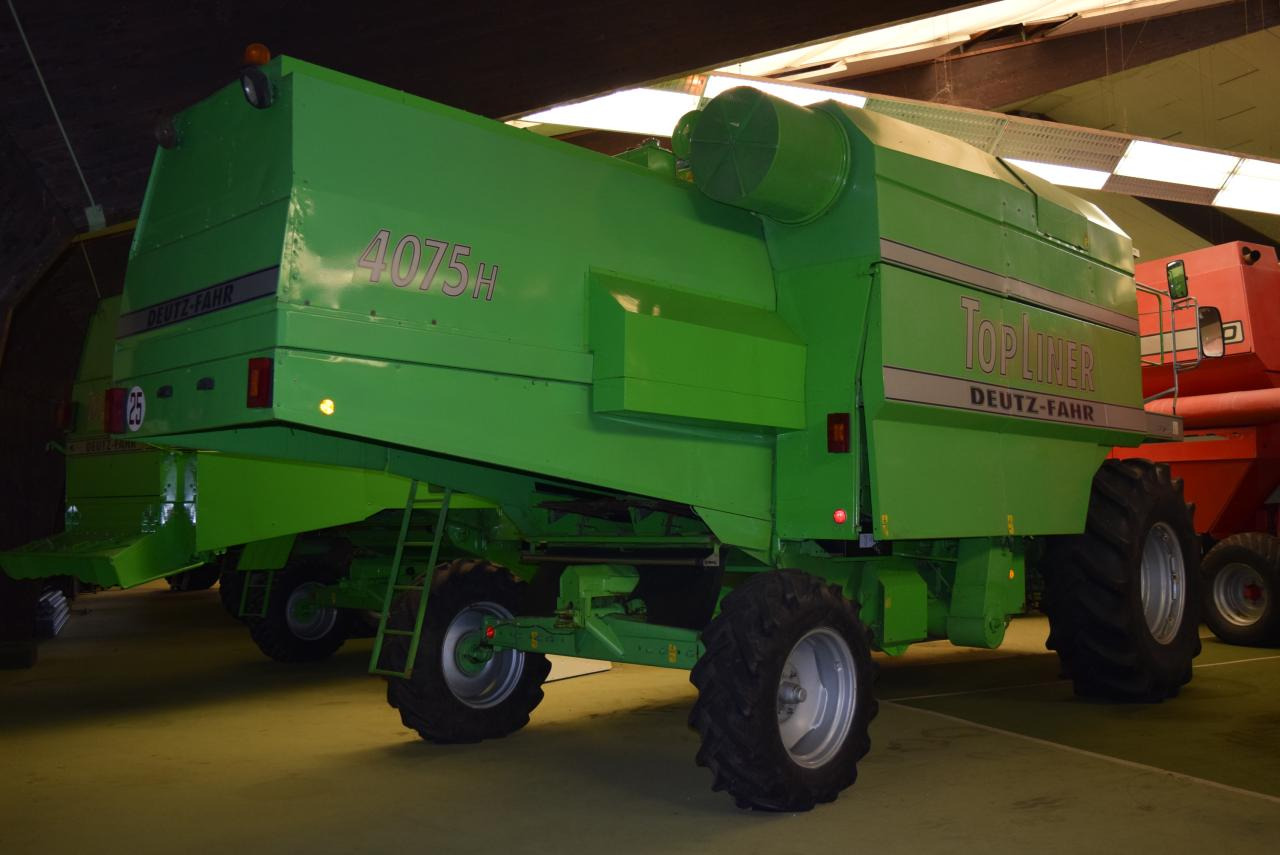 Deutz-Fahr 4075 H TopLiner - מקצרת קומבינה: תמונה 4 Deutz-Fahr 4075 H TopLiner - מקצרת קומבינה: תמונה 4