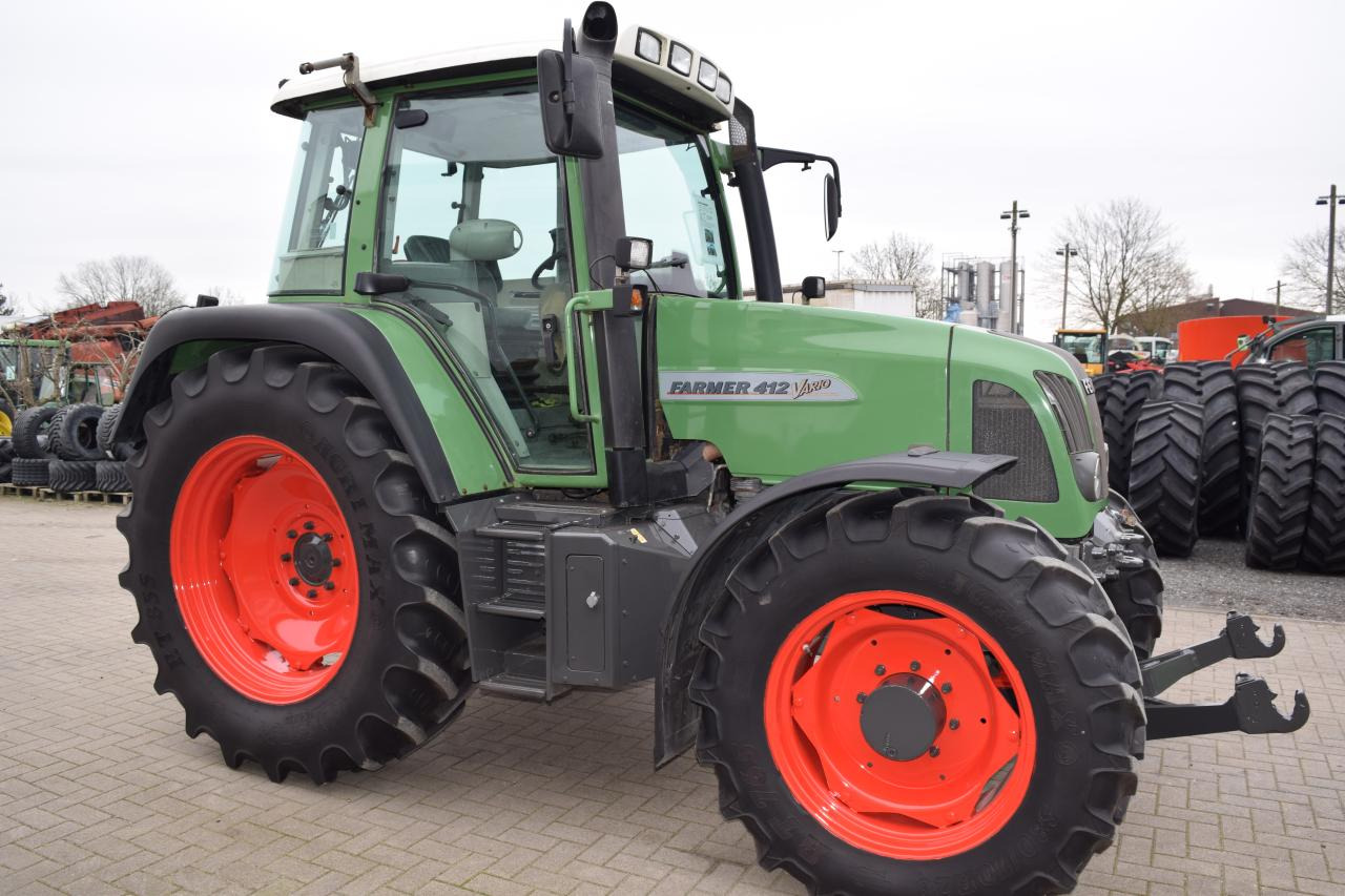 Fendt 412 Vario - טרקטור חקלאי: תמונה 2 Fendt 412 Vario - טרקטור חקלאי: תמונה 2