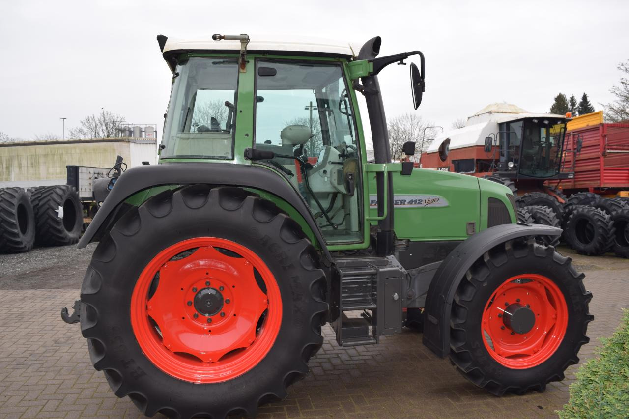 Fendt 412 Vario - טרקטור חקלאי: תמונה 4 Fendt 412 Vario - טרקטור חקלאי: תמונה 4