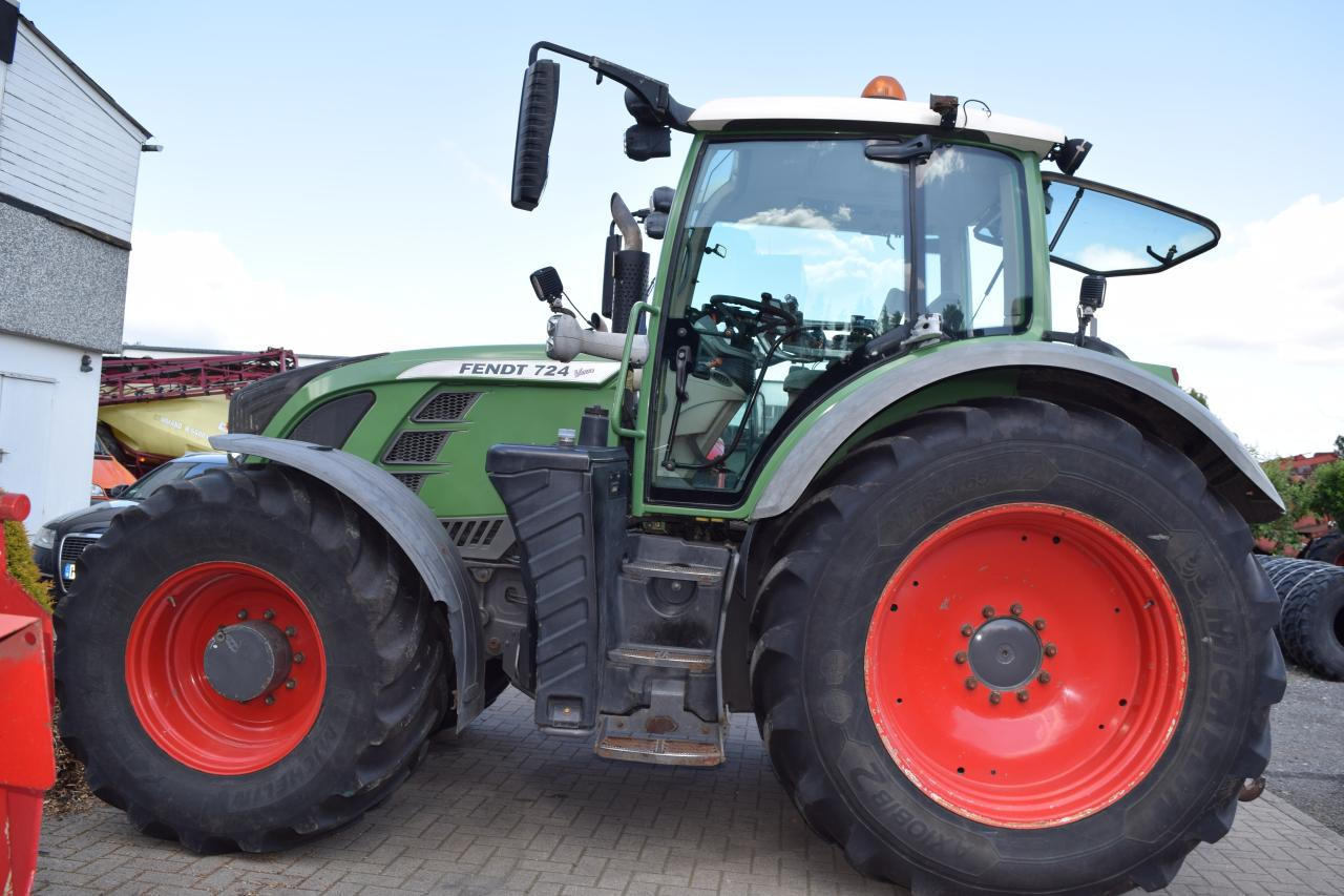 Fendt 724 Vario TMS SCR ProfiPlus - טרקטור חקלאי: תמונה 3 Fendt 724 Vario TMS SCR ProfiPlus - טרקטור חקלאי: תמונה 3