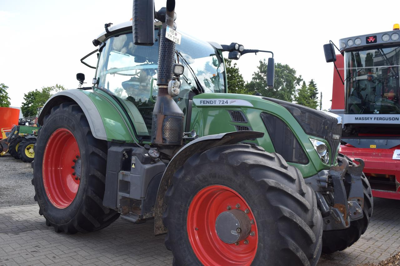 Fendt 724 Vario TMS SCR ProfiPlus - טרקטור חקלאי: תמונה 1 Fendt 724 Vario TMS SCR ProfiPlus - טרקטור חקלאי: תמונה 1