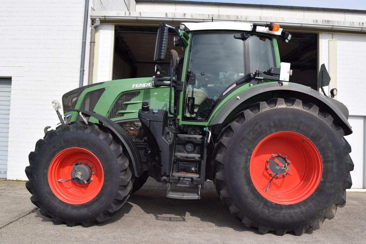 Fendt 826 Vario ProfiPlus, - טרקטור חקלאי: תמונה 1 Fendt 826 Vario ProfiPlus, - טרקטור חקלאי: תמונה 1