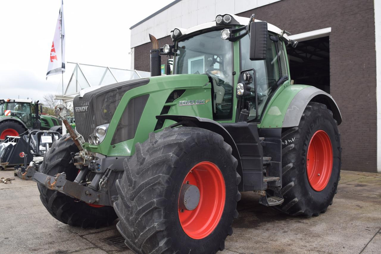 Fendt 826 Vario SCR ProfiPlus - טרקטור חקלאי: תמונה 2 Fendt 826 Vario SCR ProfiPlus - טרקטור חקלאי: תמונה 2