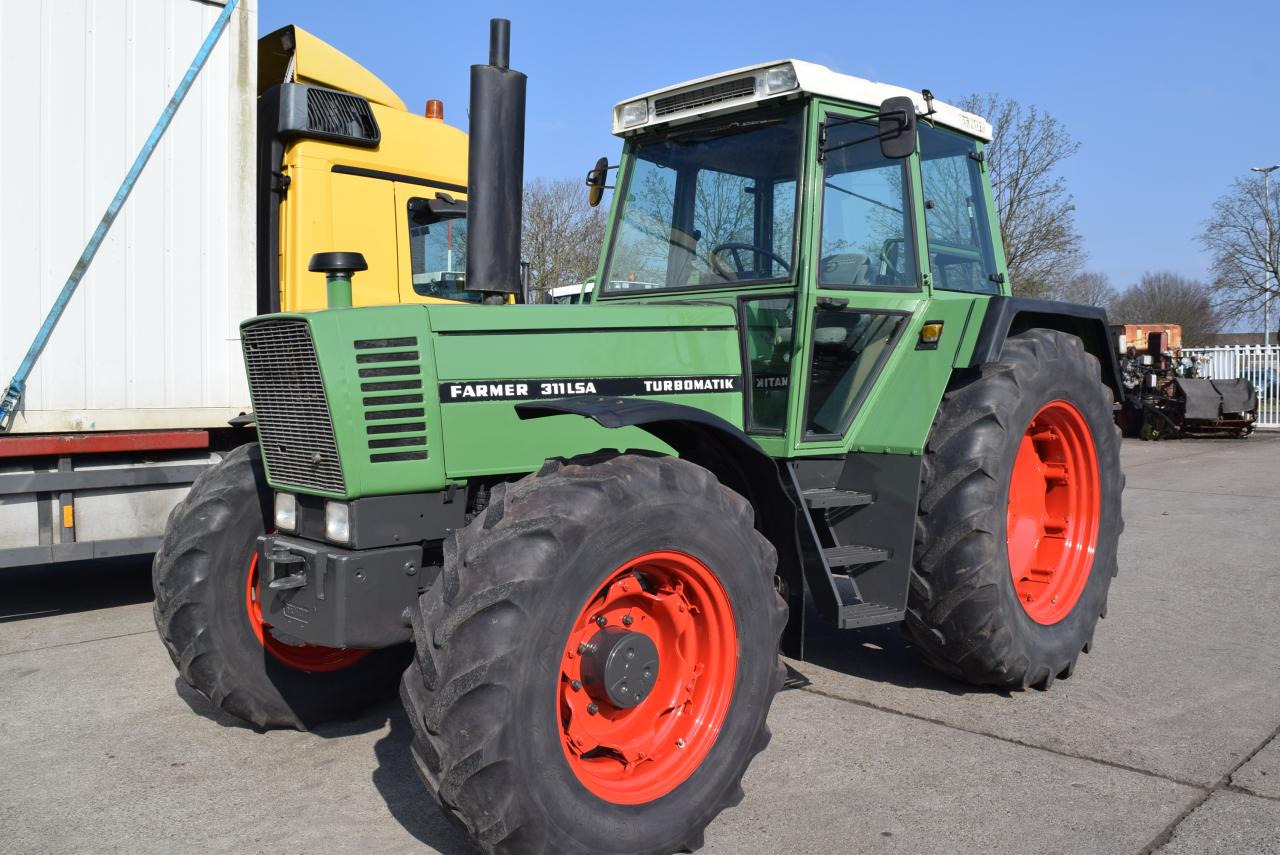 Fendt Farmer 311 LSA - טרקטור חקלאי: תמונה 2 Fendt Farmer 311 LSA - טרקטור חקלאי: תמונה 2
