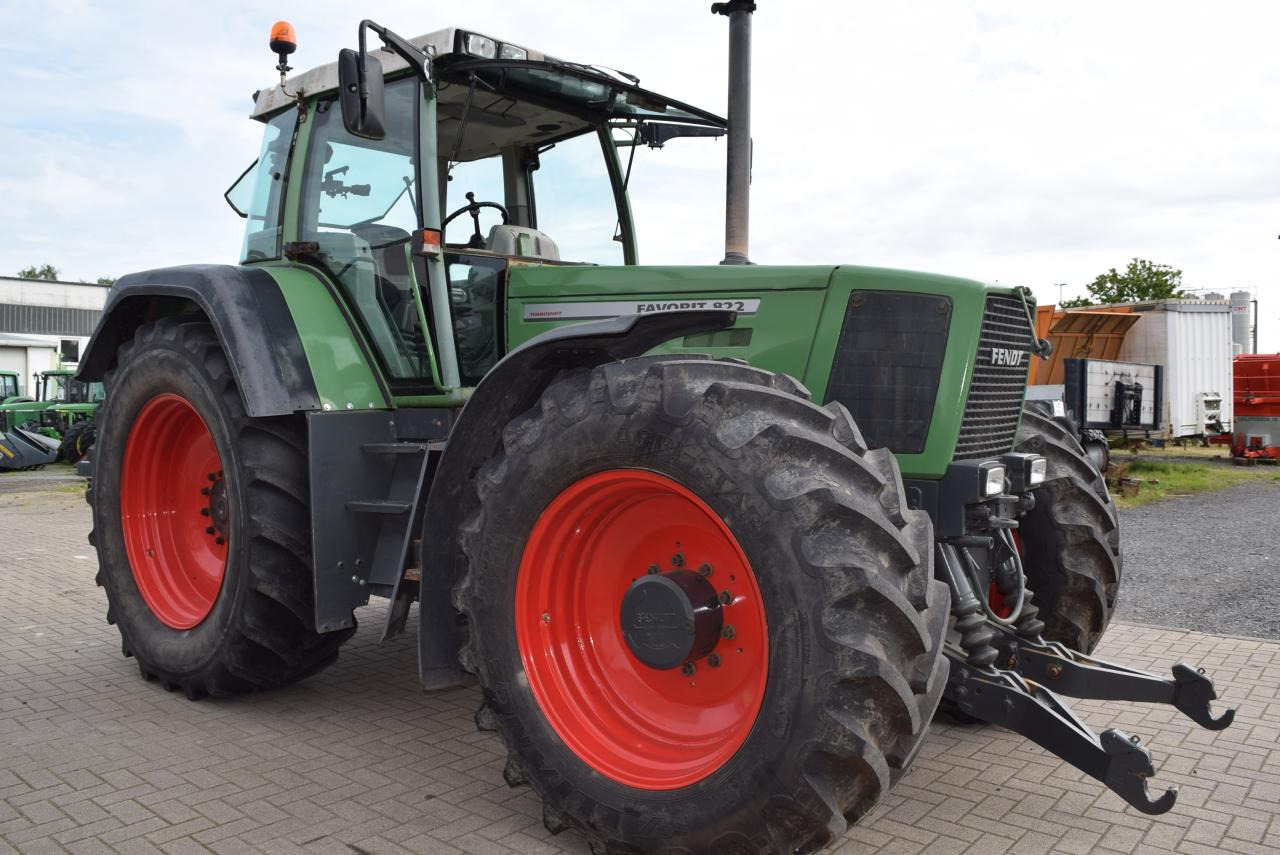 Fendt Favorit 822 - טרקטור חקלאי: תמונה 4 Fendt Favorit 822 - טרקטור חקלאי: תמונה 4