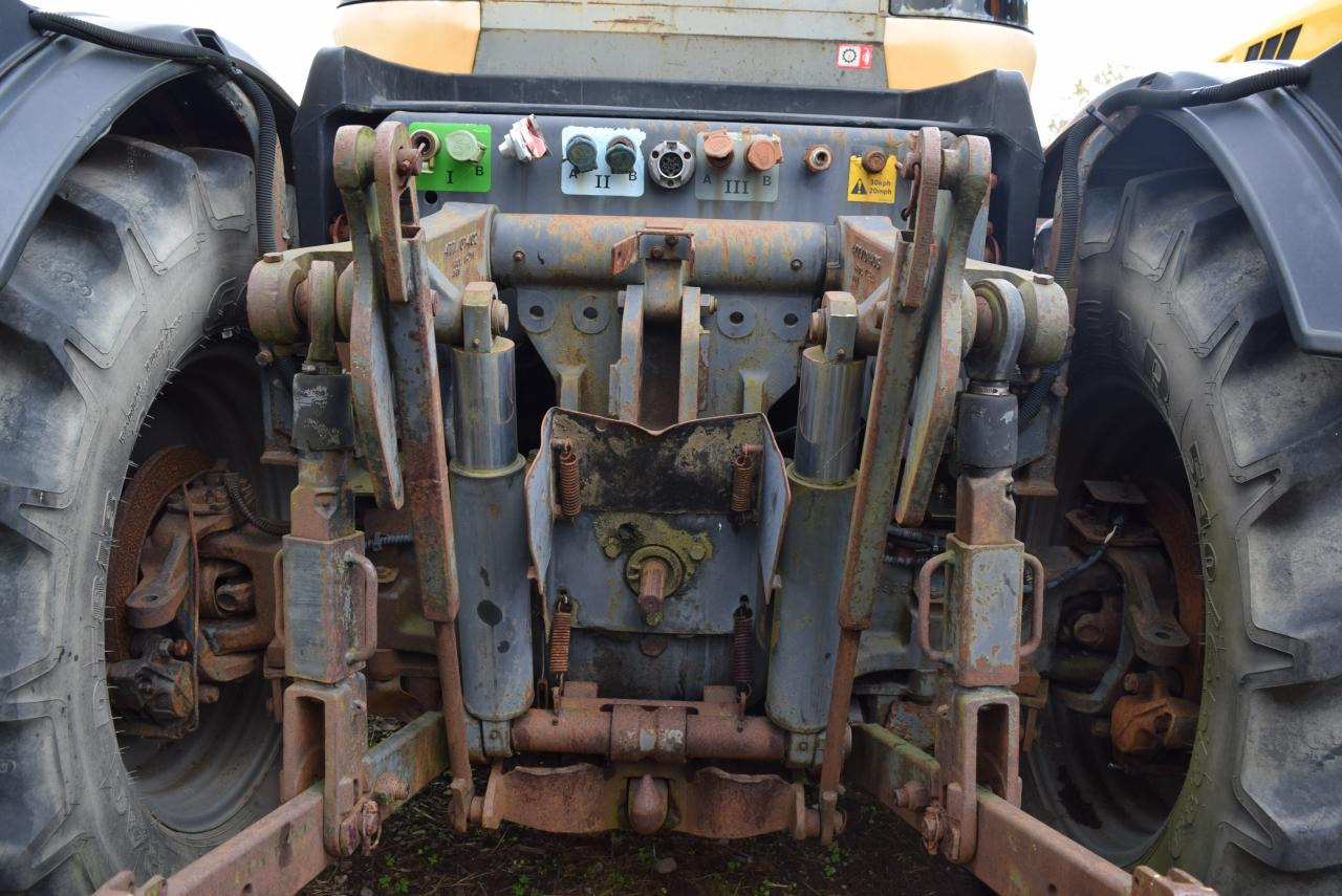 JCB Fastrac 2135 - 4WS - טרקטור חקלאי: תמונה 5 JCB Fastrac 2135 - 4WS - טרקטור חקלאי: תמונה 5