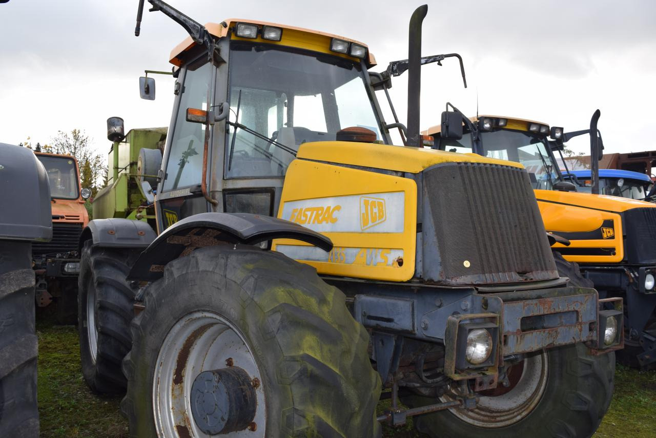 JCB Fastrac 2135 - 4WS - טרקטור חקלאי: תמונה 1 JCB Fastrac 2135 - 4WS - טרקטור חקלאי: תמונה 1