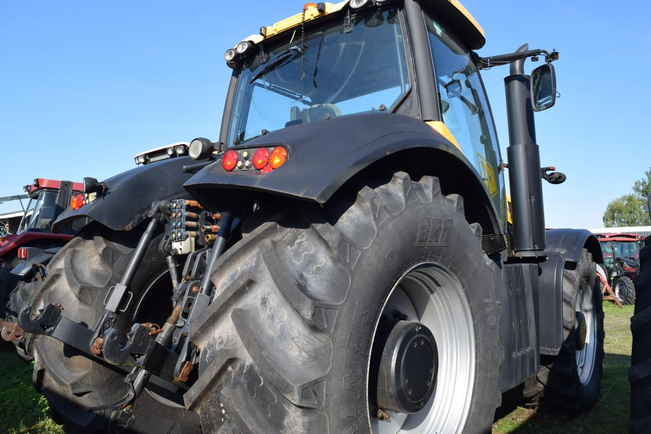 JCB Fastrac 8250 - טרקטור חקלאי: תמונה 3 JCB Fastrac 8250 - טרקטור חקלאי: תמונה 3