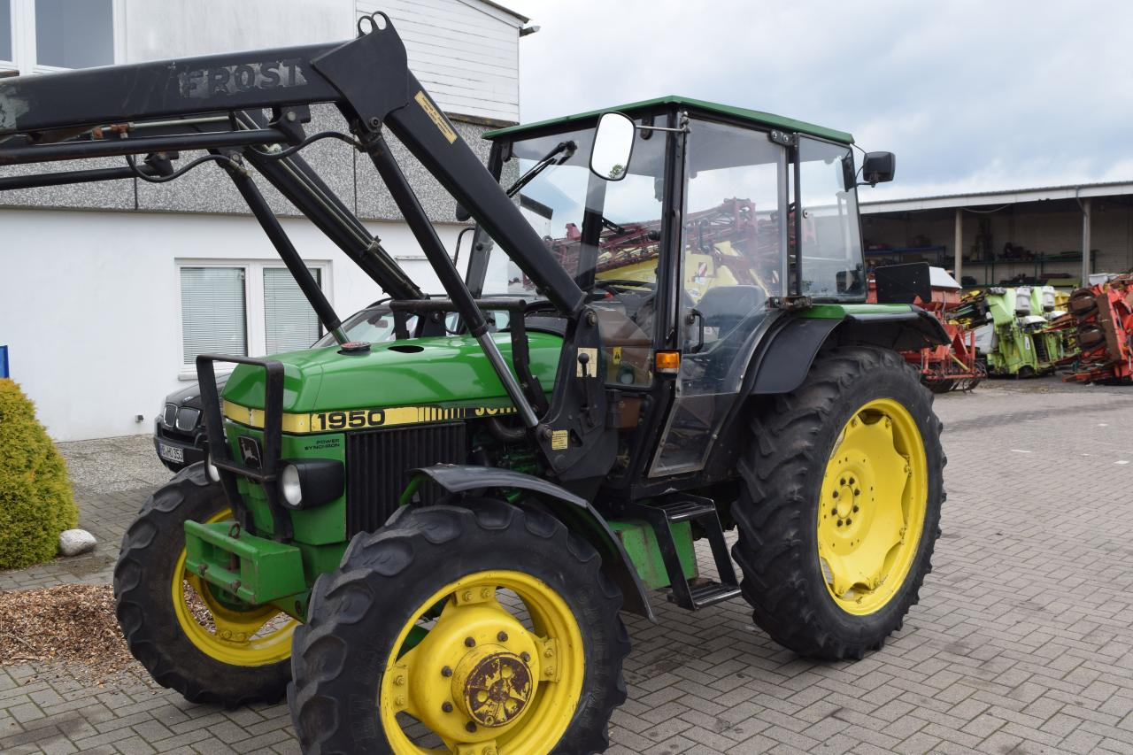 John Deere 1950 - טרקטור חקלאי: תמונה 1 John Deere 1950 - טרקטור חקלאי: תמונה 1