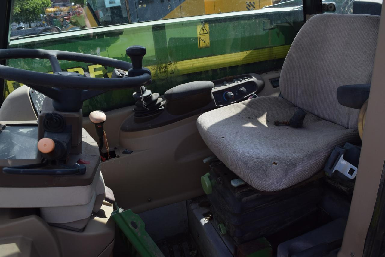 John Deere 3200 - מפעיל טלסקופי: תמונה 5 John Deere 3200 - מפעיל טלסקופי: תמונה 5