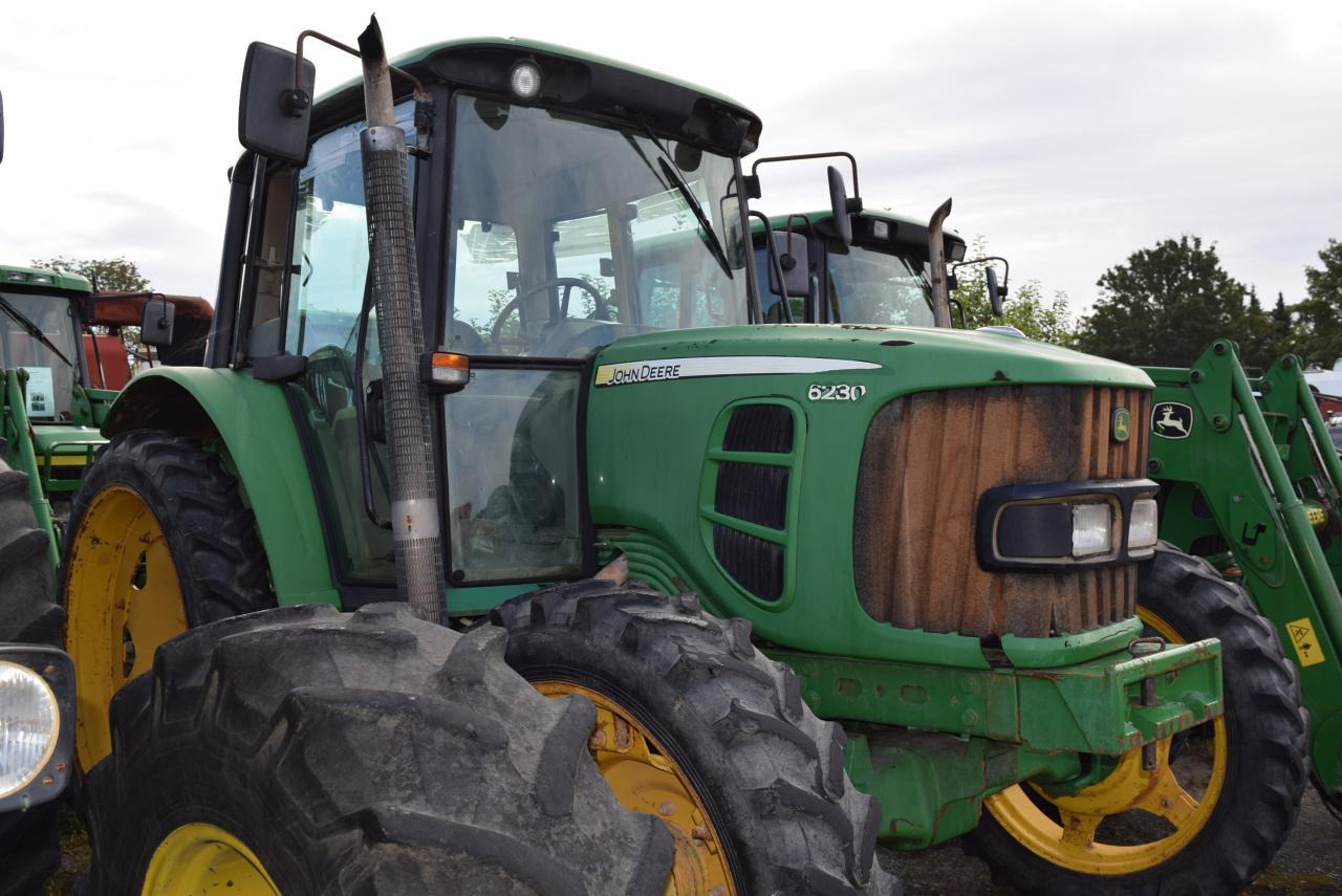 John Deere 6230 - טרקטור חקלאי: תמונה 2 John Deere 6230 - טרקטור חקלאי: תמונה 2
