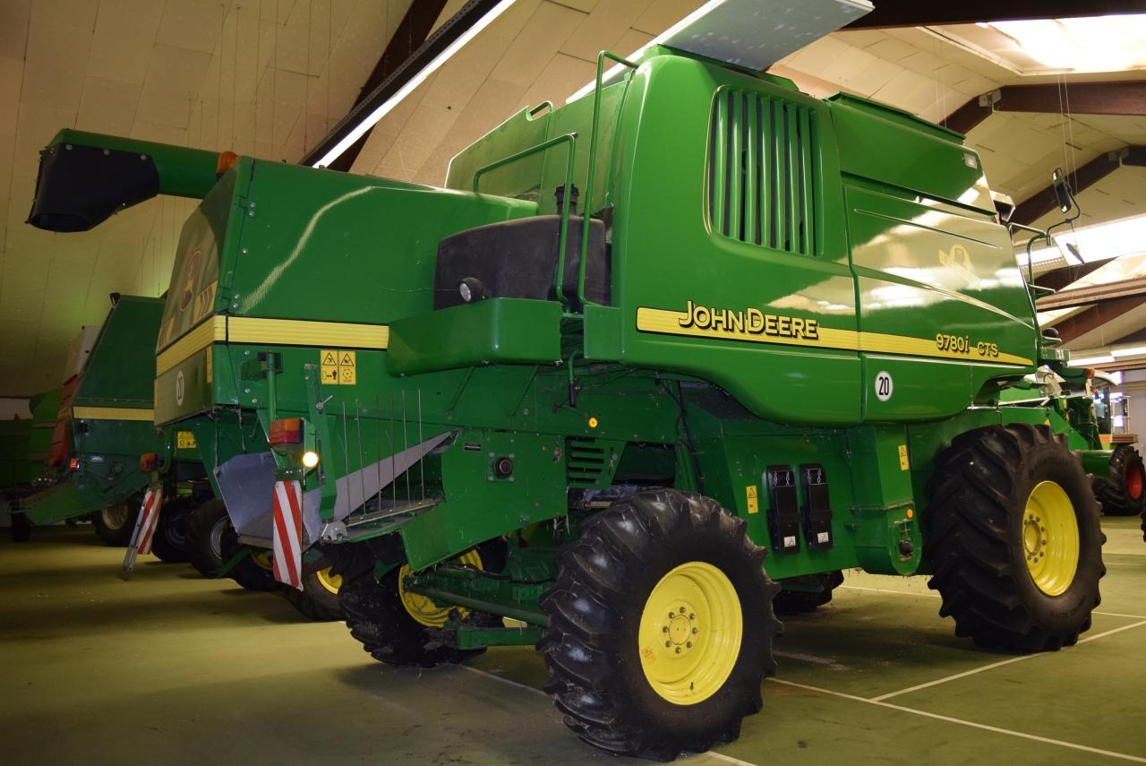 John Deere 9780 i CTS HM - מקצרת קומבינה: תמונה 4 John Deere 9780 i CTS HM - מקצרת קומבינה: תמונה 4