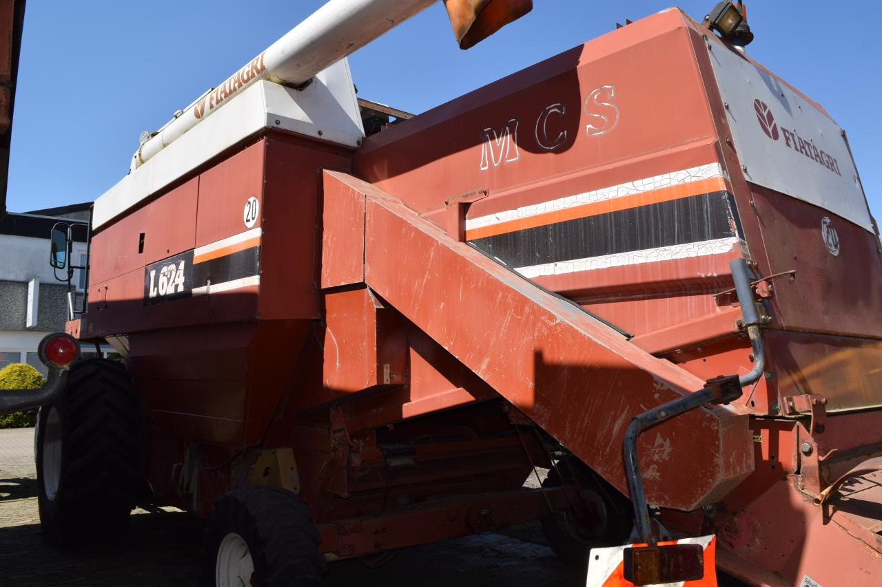 Laverda L624 - מקצרת קומבינה: תמונה 4 Laverda L624 - מקצרת קומבינה: תמונה 4