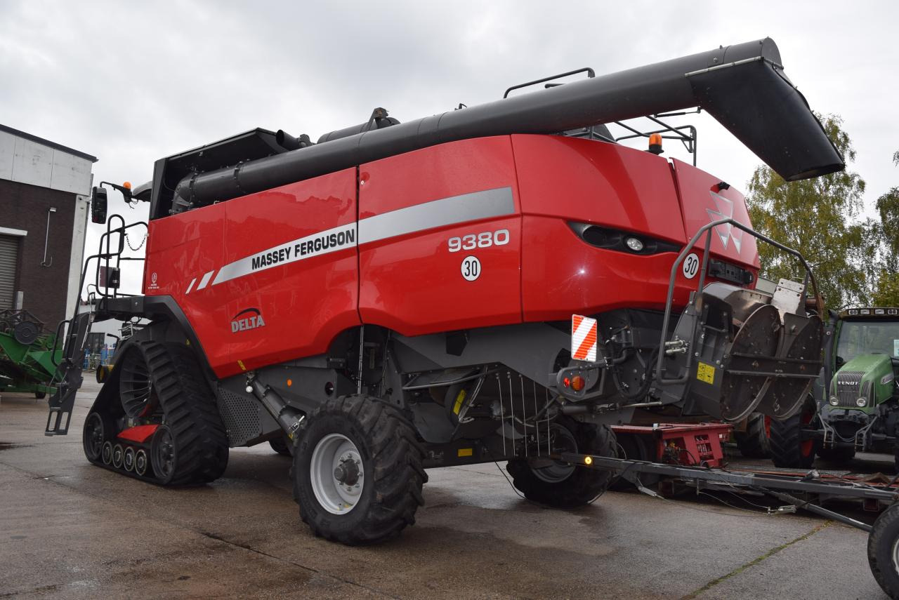 Massey Ferguson MF 9380 Delta - מקצרת קומבינה: תמונה 4 Massey Ferguson MF 9380 Delta - מקצרת קומבינה: תמונה 4