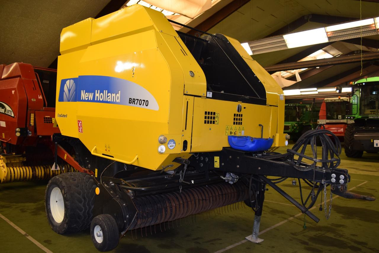 New Holland BR 7070 Crop Cutter II - מכונת צרור עגולה: תמונה 3 New Holland BR 7070 Crop Cutter II - מכונת צרור עגולה: תמונה 3