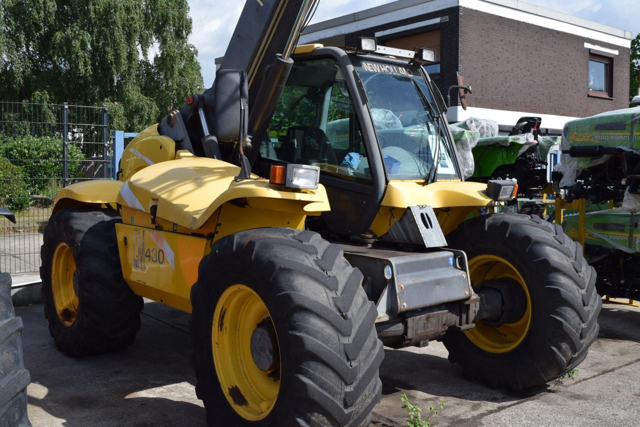 New Holland LM 430 - מפעיל טלסקופי: תמונה 2 New Holland LM 430 - מפעיל טלסקופי: תמונה 2