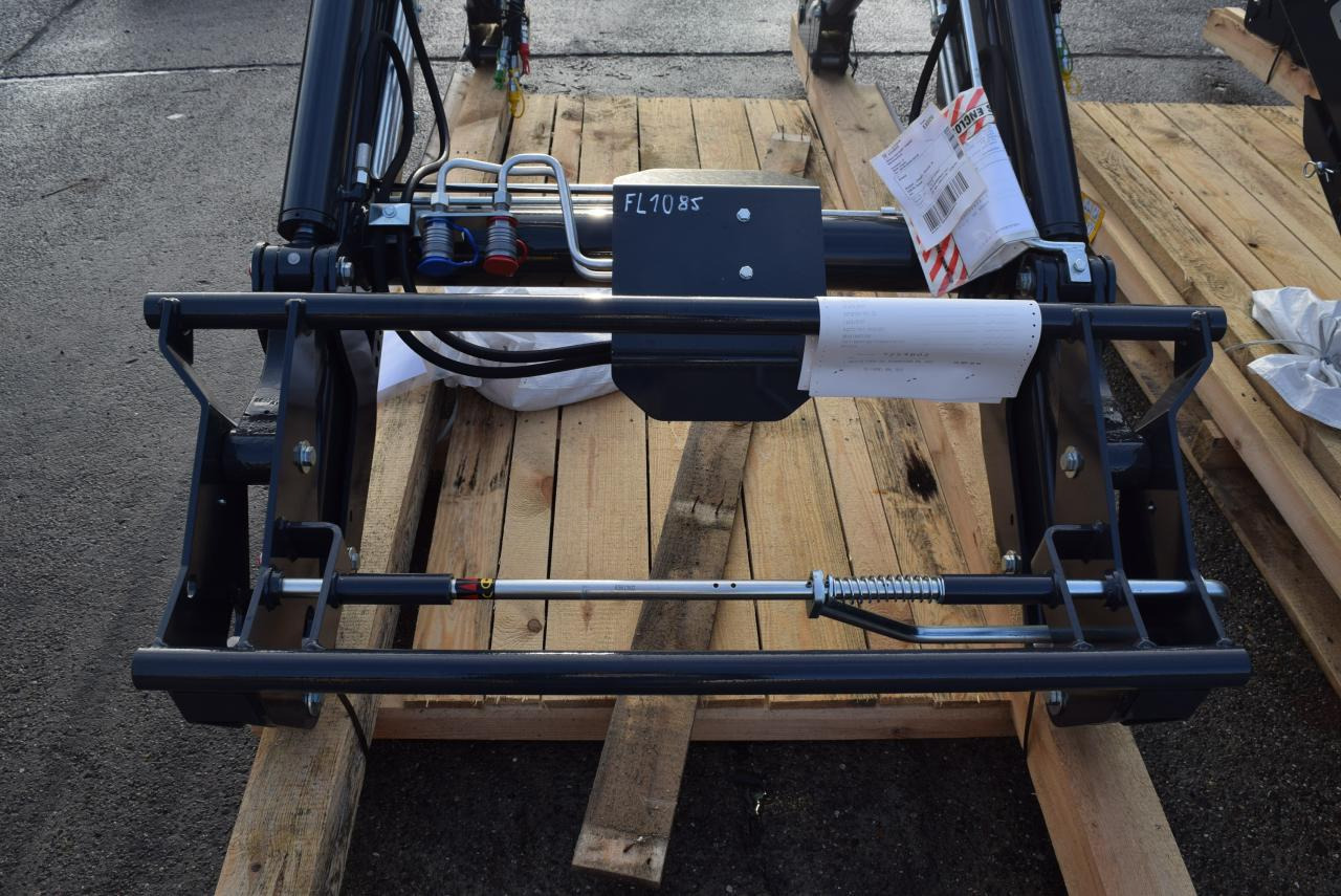 Stoll Solid 38-20 P - מעמיס קדמי לטרקטור: תמונה 4 Stoll Solid 38-20 P - מעמיס קדמי לטרקטור: תמונה 4