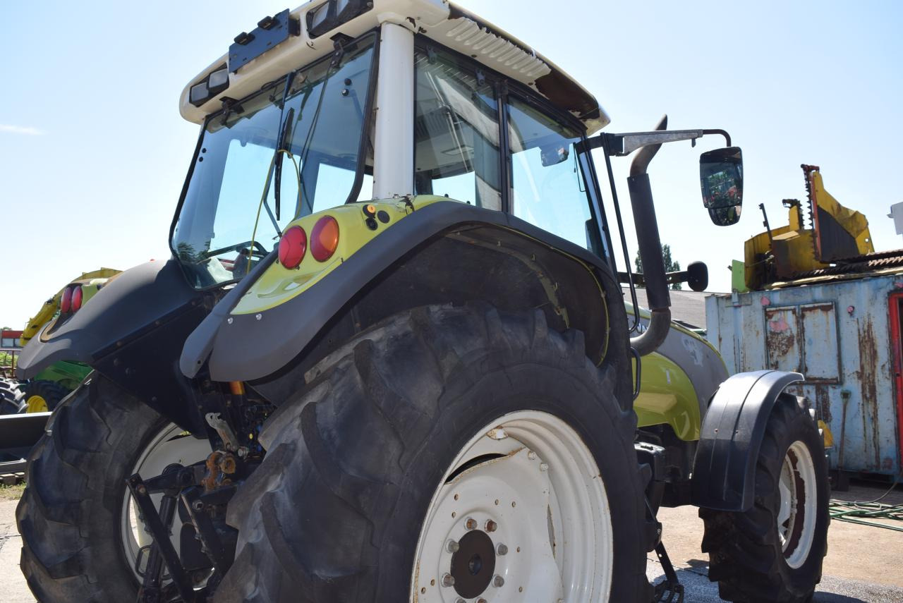 טרקטור חקלאי Valtra T120: תמונה 6